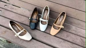 Giày cao gót công sở 3 phân mũi vuông quai ngang gắn nút ngọc