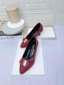 Sepatu Heels 3 cm Satin Pita Fera P94 Louisdear Sepatu Kantor Wanita / Sepatu Wanita / Sepatu Kerja / Sepatu Magang / Sepatu Kuliah / Sepatu Hak Rendah / Sepatu Wanita Karir / Highheels / Seserahan / Sepatu Pesta Wanita / Sepatu anak dan ibu / Sepatu Guru. 