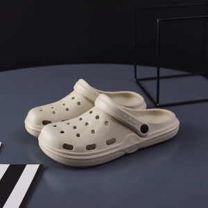 [SG STOCK]  Women Casual Hole Shoes Non-Slip Outdoor Men Beach Sandals Beach Lightweight Shoes For Travel