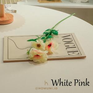 High Quality Artificial Flower Butterfly Ranunculus/Bunga Palsu Korean Homedecor Aesthetic untuk Dekorasi Foto prop Hantaran Seserahan