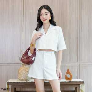 Eadlin - MONA | One Set Semiwool Stripe | Atasan dan Bawahan Wanita Motif Garis Lengan Pendek Berkerah Dengan Kancing Bukaan Crop Top | Celana Pendek Dengan Karet | Korean Style | Clean Outfit | I Wear Eadlin