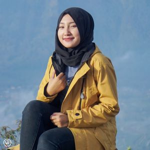 Ixora Hijacket Jaket Parasut Wanita Kekinian | Jacket Outdour Waterproof | Mantel Musim Dingin Tebal dan Menghangatkan | Jaket Wanita Muslimah Panjang