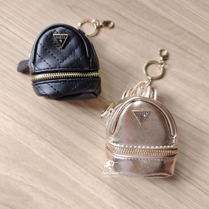 𝘣𝘭𝘰𝘰𝘮𝘪𝘯𝘨𝘢𝘦𝘭𝘴 𝘮𝘯𝘓 - Victoria's Secret Backpack Keychain/Coin  Purse Make it a mini with this pocket-sized backpack charm that adds VS  style to bags and keys. Attaches to totes, backpacks, or can be