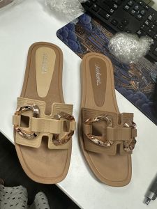 Sharkwin Sandal Perempuan Jelly Modern Daily Fashion Slip-On Flat TepSharkwin Sandal Perempuan Jelly Modern Daily Fashion Slip-On Flat Teplek Wanita Murah Slop Sepatu PVC Anti-Slip Slippers Kasual Slide SF20803 Slippers Sandal