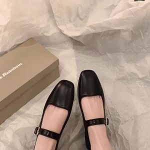 Giá khuyến mãi [sheii Su Yinyin. ] Triển lãm nghệ thuật Aotin ~the ro* Giày nữ Mary Jane đế bằng da thật có khóa cài mũi vuông