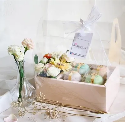 Mooncake & flowers packaging box clear transparent gift box 2 in 1 gift set bouquet box