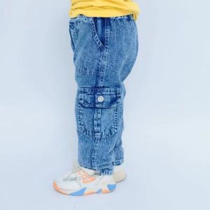 Jeans Cargo Panjang Anak Laki-Laki Free Size Snow Blue & Black Bahan Jeans Nyaman untuk Usia 1-7 Tahun