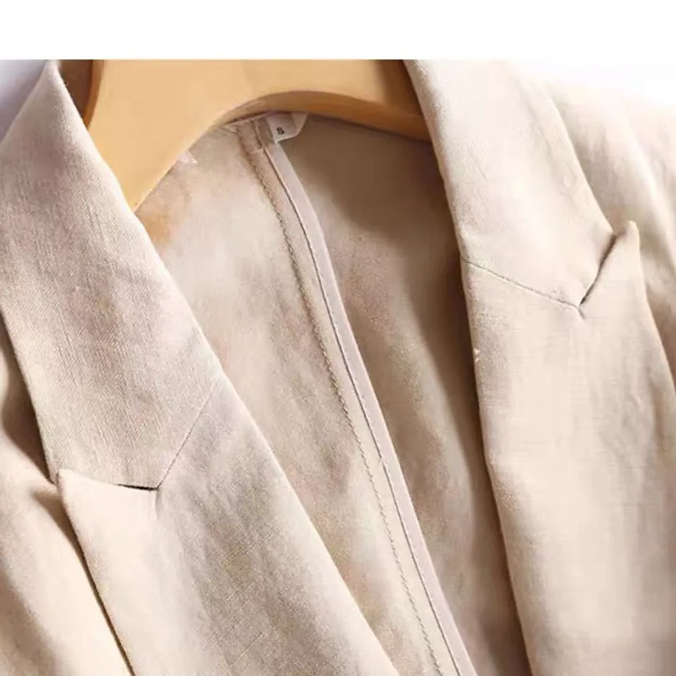 Áo linen nữ cổ vest - Mẫu thiết kế cho đi làm và đi chơi đều xinh - Áo vest,  blazer nữ | ThờiTrangNữ.vn