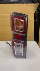 ไฟท้ายแต่งแอลอีดี ISUZU D-MAX ปี 2020 ทรงห้าง รุ่น TOP ขอบสีเทา