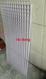 ( Khổ rộng 50cm x dài 1m ) Lưới sắt treo phụ kiện ô vuông 3cm 5cm sợi 2.5ly chất lượng