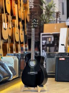 กีตาร์โปร่ง Yamaha รุ่น FS100C (Natural) เสียงดีเยี่ยม คอเล็ก เล่นง่าย สบายมือ Specifications แถมฟรีกระเป๋า