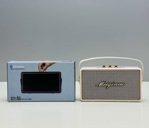 ลำโพงบลูทูธ มีสายหิ้ว Speaker Bluetooth M18 mini สไตมินิมอล FM /TF card และ Auxได้ Wireless speaker