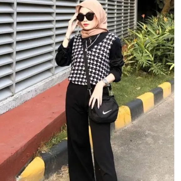 Rhea%20One%20set%20hijab%20(4%20in%201)%20premium%20baju%20set%20wanita%20ootd%20vest%20jenny%20kemeja%20kulot%20highwaist%20korean%20style%20setelan%20wanita%20remaja%20ulzzang%20INT-001%20-%20Image%206