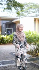 DHIA COTTON - KURUNG COTTON  SEDONDON TEMA DARK GREEN KOD 1087