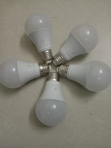 Bóng LED 9w kín nước dùng trang trí ngoài trời