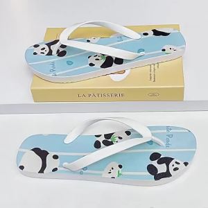 [Free Shipping] Summer Flat Flip-Flops For Women New Cartoon Thick-Soled Slippers Fashionable Casual Student Beach Panda Slippers