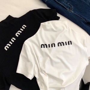 Aó thun cộc tay Nữ họa tiết chữ Miu.Miu trẻ trung năng động LCXA269