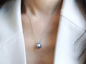 Montagne Jewelry 18K Pure White Gold Pendant Elegant Design Fine Jewellery Natural 10-11mm Flawless Seawater Pearl Pendant Necklace