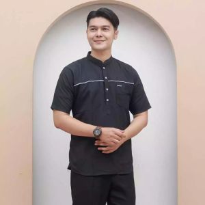 BAJU KOKO KURTA KHALID KOMBINASI BATIK BAHAN KATUN ADEM DIPAKAI MUSLIM PRIA DEWASA LENGAN PENDEK