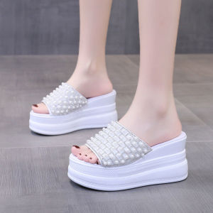 HF Women Wedge sandals High Quality Korean Style Fashion Wedge Shoes Lightweight raised non-slip wedge sandals outer wear Casual and comfortable wedge sandals kasut wedges perempuan 22032606