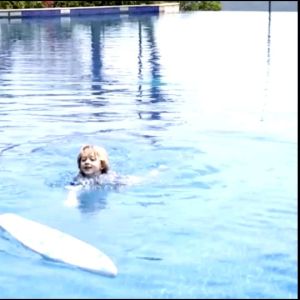 Kids Swim Vest เสื้อชูชีพเด็ก เสื้อกั๊กว่ายน้ำ ชูชีพสำหรับเด็ก มีซิป มีสายล้อคเป้าปรับได้ ผ้า neoprene