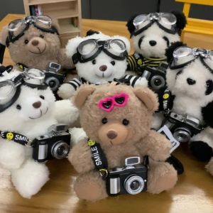 AZDH ตุ๊กตาสัตว์ คีย์เชนหมีนักบิน ตกแต่งกระเป๋าเป้ จี้กระเป๋า ห่วงกุญแจขนฟู น่ารัก คาวาอี้ ตุ๊กตาแพนด้า ของตกแต่งกระเป๋า