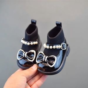 seapatu anak peremapuan docmart motif pita mutiara/ sepatu anak perempuan umur 1-3 tahun/ sepatu anak terbaru viral 2025