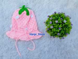 TOPI BAYI RAJUT STROWBERRY 0-2 TAHUN