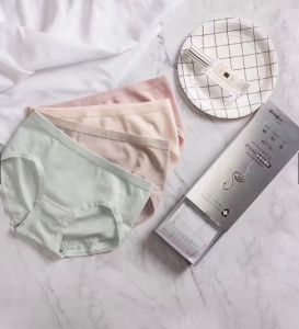 กางเกงใน เซต 4 ชิ้น เก็บพุงรุ่นกระชับหน้าท้อง BH