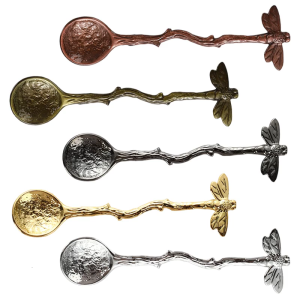 อุปกรณ์ชงกาแฟด้ามจับตามหลักสรีรศาสตร์เคลือบช้อนทานของหวานทำอย่างประณีตเครื่องล้างจานปลอดภัยสำหรับใช้ในห้องครัว