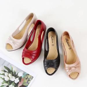 [Free Shipping] 2025 New Womens Mom Shoes Sandals Summer Mid-heel Soft Sole Shoes for Middle-aged and Elderly Women