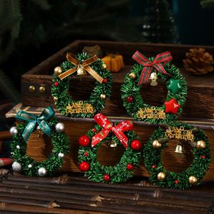MMLUCK Creative 3D Christmas ic Wreaths Mini Handmade Christmas Wreaths Decoration Artificial ic Sticker Simulated Christmas Garland Christmas Decoration