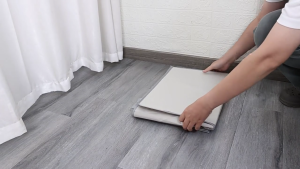 Splash Proof Litter Tray Barrier With PVC Coating For Pet Litter Box Mess Prevention Easy to Use for Small Space