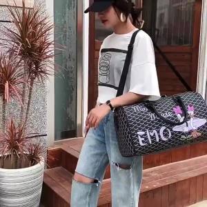 Cross-border travel bag large capacity cartoon design yoga and fitness bag handheld breathable lightweight and suitable for women as a luggage bag