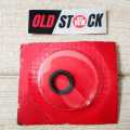 OIL SEAL SIL MAGNET MAGNIT ( 18.9X30X5 ) HONDA WIN GRAND ASLI ORIGINAL 100% ( 91202-GK4-722 ) NEW OLD STOCK. 