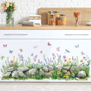 Decal Dán Chân Tường Hoa Bướm Sắc Màu Có Keo Sẵn 125x54cm - Trang Trí Nhà Chống Bẩn Chân Tường