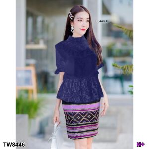 8446 Set 2 ชิ้น เสื้อลูกไม้+กระโปรงไหมพรมลายไทย