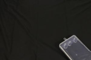 Beard Bib Apron Beard Trimming Catcher for Men Shaving Hair Clippings Non-Stick Waterproof Grooming Cloth