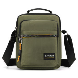 MOUSSON  ใหม่เรียบง่ายลำลองกลางแจ้งกระเป๋าสะพายข้างผู้ชายกันน้ำเกาหลีอินเทรนด์กระเป๋าถือ