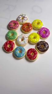 Cute Soft Squeeze Realistic Donut Bread Keychain Squishy Toy Slow Rebound Hand Pinch Sensory Anti Stress Relief Fidget Toys | Mainan Picit Melegakan Tekanan Comel Kanak Kanak Fidget Squishy Toys