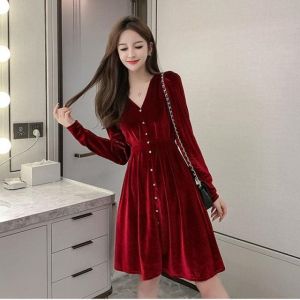 【READY SOTCK】Womens Golden Velvet Dress Hepburn French Small Dress for Autumn and Winter Wear Vintage V-neck Waist Wrapped Annual Meeting Dress for Children