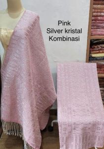 Tumtuman kombinasi kristal tanpa sambung kain tenun batak