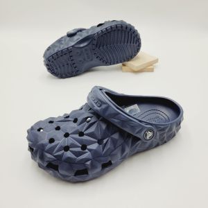 Giày sục crocs chuẩn xịn chống hôi chân nhựa tế bào êm mềm đúc liền khối siêu bền đi mưa lội nước đi biển Geometric sầu riêng màu xanh Navy cho cả nam và nữ