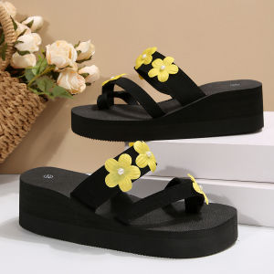 [Free Shipping] Camellia Fashion New Style Thick-Soled Flip-Flops Available In Large Sizes 2025 Summer Collection Korean-Style Niche Sandals For Women
