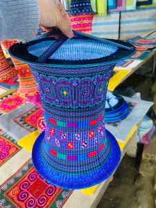 Đèn Lồng Vải Thổ Cẩm Hà Giang....