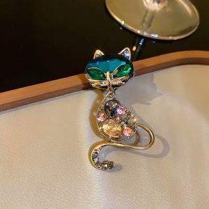OEUVR Colorful Rhinestone Blue Crystal Cat Brooches Crystal Corsage Daily Animal Pins Fashion Vintage Banquet Clothes Metal Pin For Women Girls