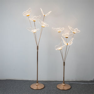Wedding Props - Gold Crystal Candelabra with LED Lights and Elegant 3-Headed Design