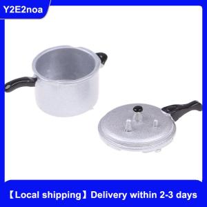【Local shipping】 Cooking Utensil Pressure Cooker Kitchen Tools 1:12 Scale Dollhouse Miniature