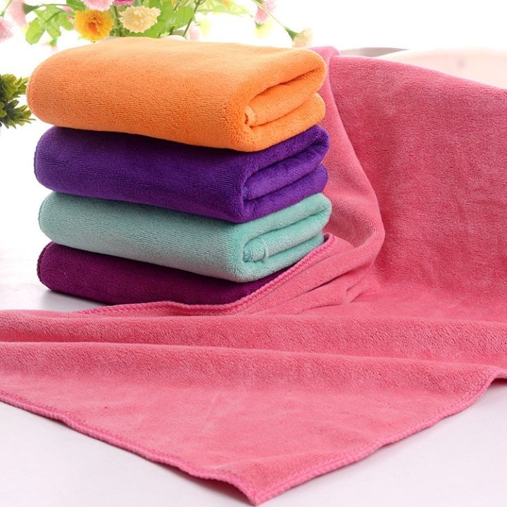 Handuk%20Lap%20Microfiber%20-%20Menyerap%20Banyak%20Air%20dengan%20Sekali%20Usap%20-%20Image%204