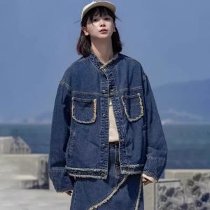 เสื้อแจ็คเก็ตยีนส์ คอจีนไม่มีปก (Size : S - 2XL) ผู้หญิง แต่งขอบรุ่ย เนื้อผ้ายีนส์ไม่หนาใส่สบาย